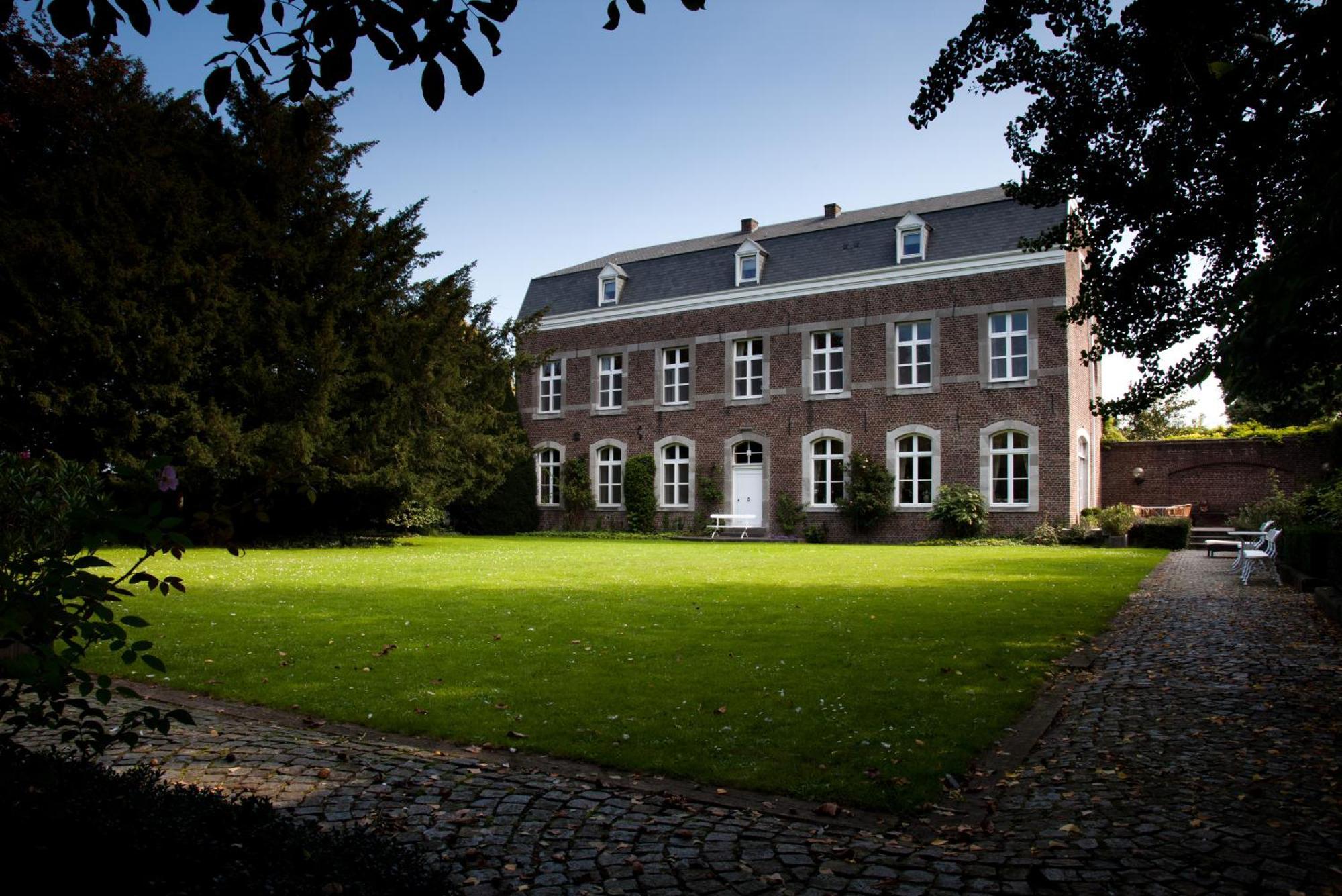 B&B Het Agnetenklooster Maaseik Zewnętrze zdjęcie